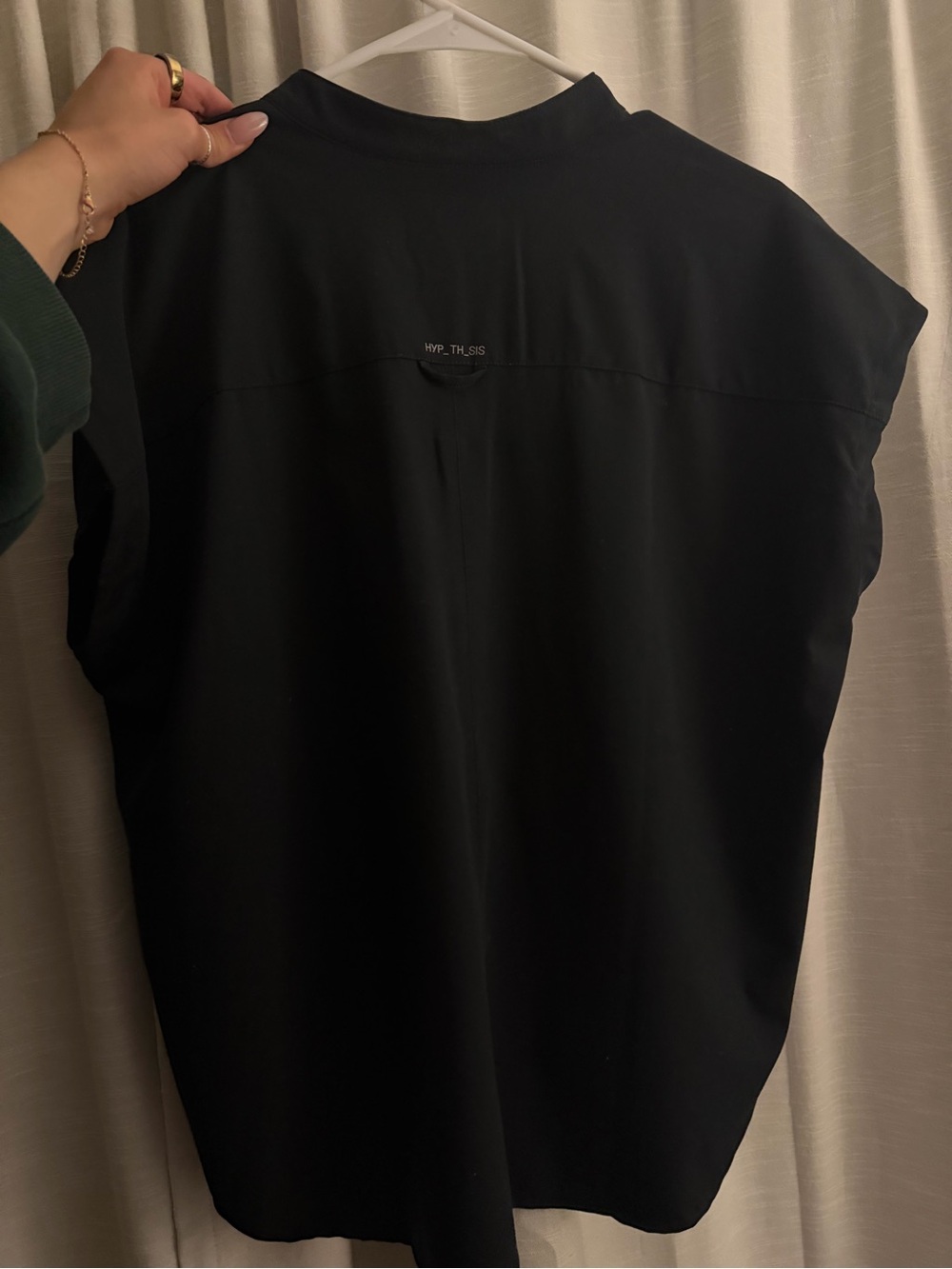 Hypothesis Scrub top - Picture 4 of 4